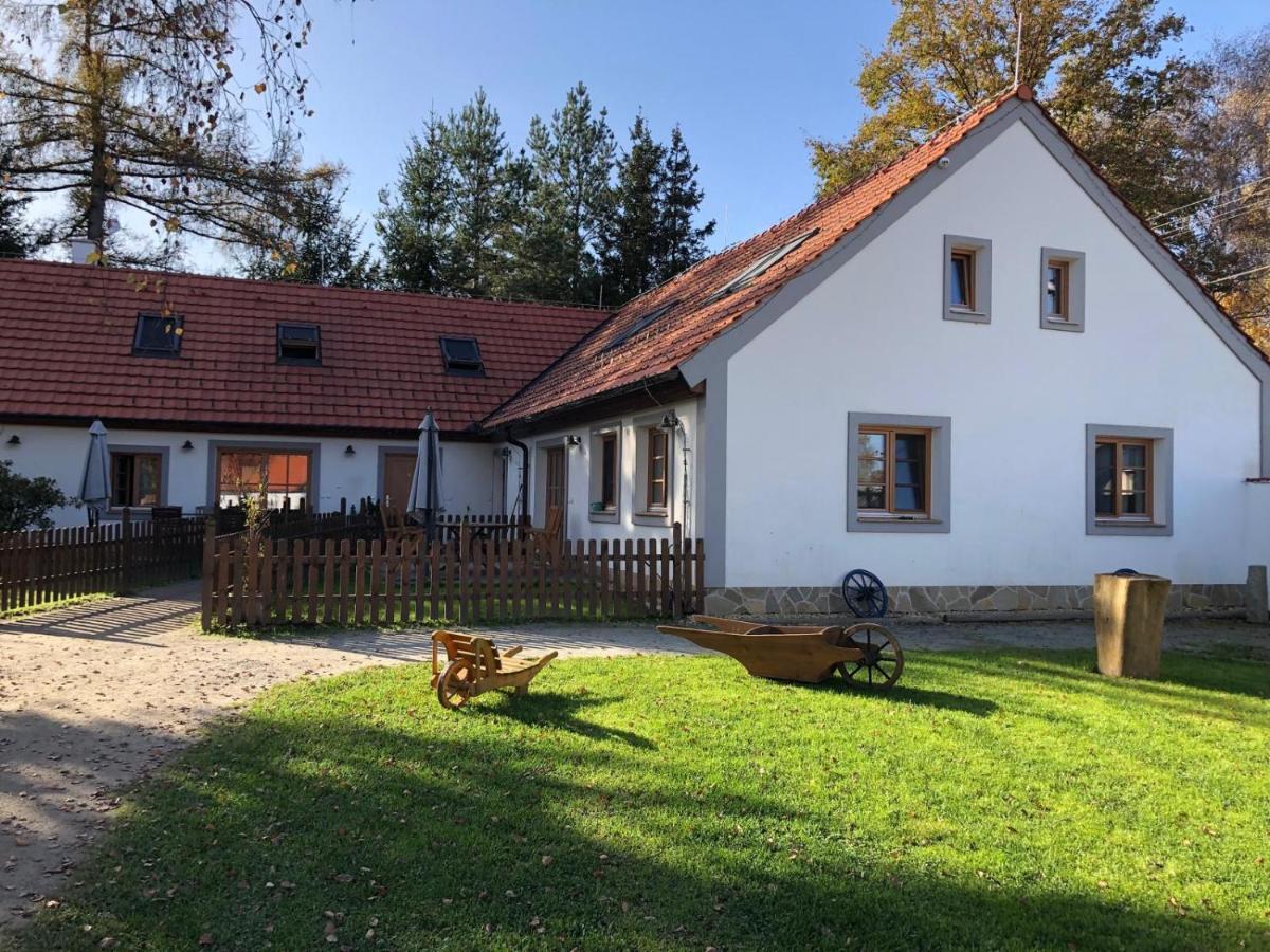 Apartmany Kojakovice - Trebon Jílovice Exterior foto